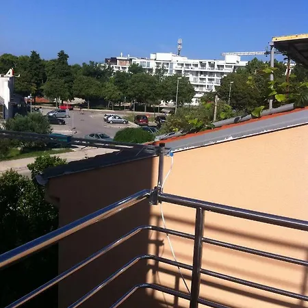 Mandic With Parking * Zadar