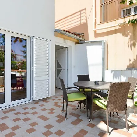 Apartment Mandic With Parking *