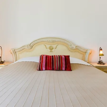 아파트 Mandic With Parking