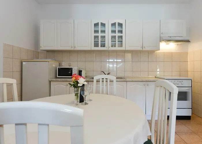 Διαμέρισμα Mandic With Parking Ζαντάρ